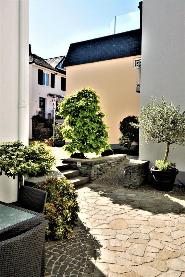 Hotel Feriendomizil Am Lindenplatz Bullay Exterior foto